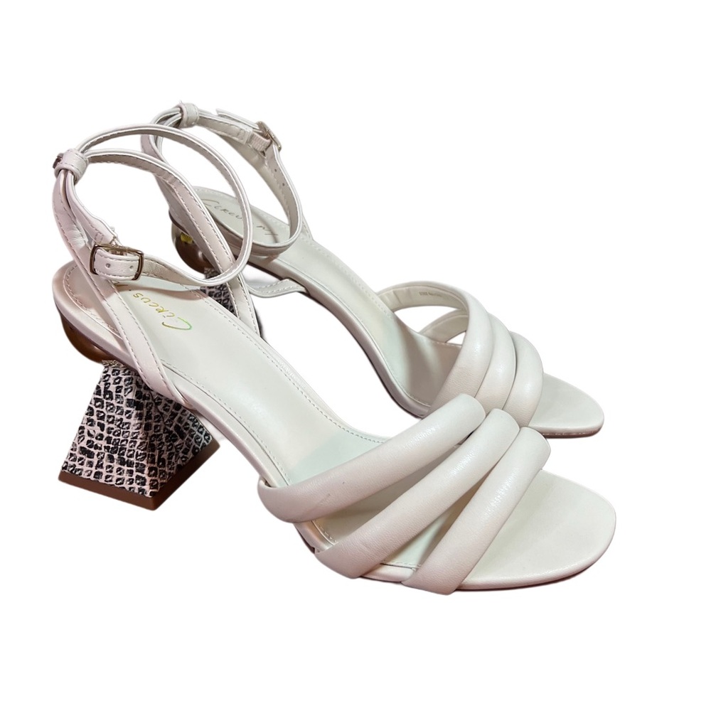 NWT Circus by Sam Edelman Bobbie Sculptural Block Heel Sandals Size 9